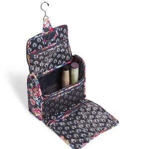 Vera Bradley Iconic Grand Hanging Travel Organizer